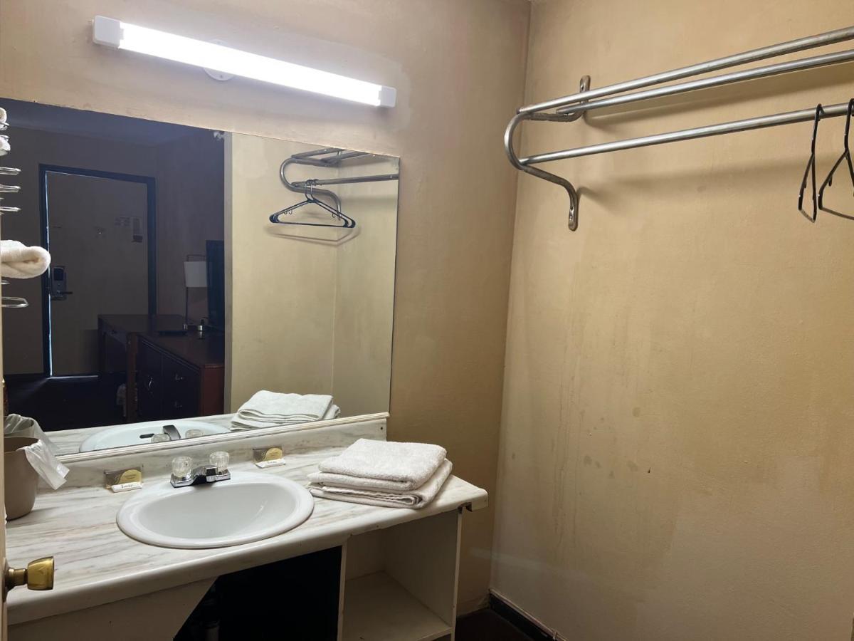 Lebanon Inn Motel Exteriör bild